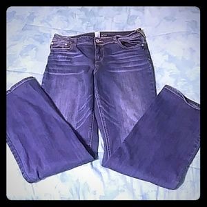 Maurices jeans
